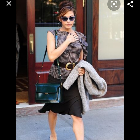 Eva Mendes top - Picture 2 of 3